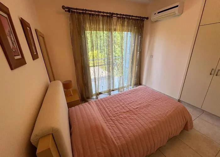 Maria * Νέο Χωριό